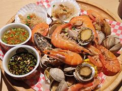 -日进一片海.生腌海鲜火锅.宵夜烧烤(三里屯总店)