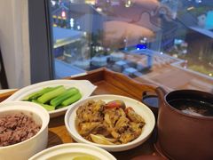 -雪梅月子中心(华侨城店)