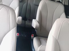 -比亚迪上海弘仁4S(杨浦店)