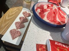 -三人行骨头王火锅(长寿店)