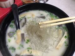 -津津老鸭粉丝馆(正东路店)
