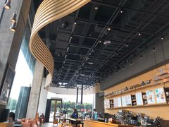 -星巴克臻选(成都环球乐天店)
