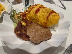 咸鱼煎滑蛋肉饼饭-龙记·香港茶餐厅(海上世界店)