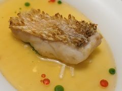 人生百味酸汤鱼-LESCEDARS Brasserie Bistro香柏树