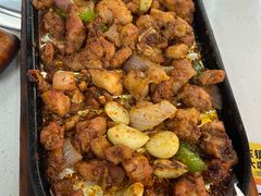 -老东镇啤酒屋海鲜加工·蒸汽海鲜·海鲜烧烤(台东店)