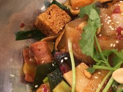 -拿渡麻辣香锅(世茂广场·工三店)