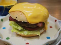 瀑布熔岩牛堡-牛纽塔·牛人堡(群众路店)