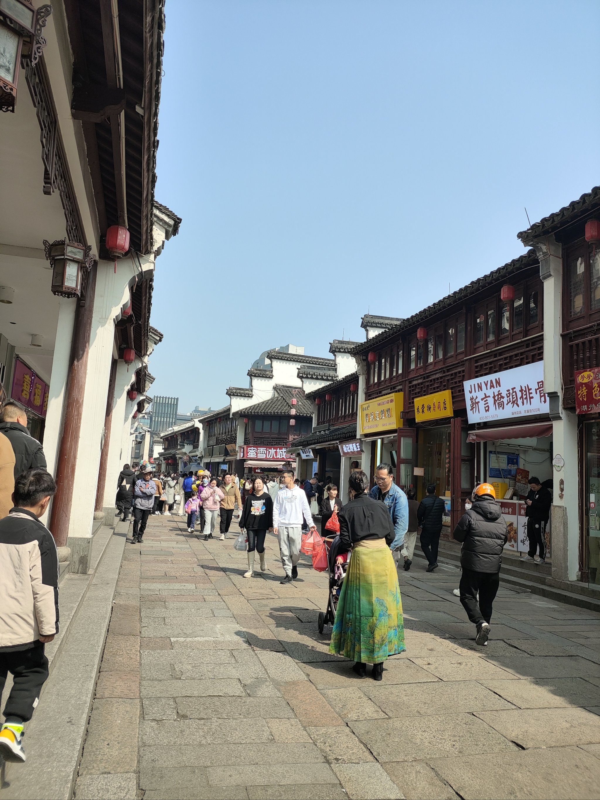 湖州旅行经验 跟着大家打卡衣裳街