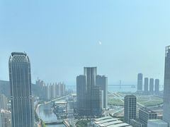 -大连星海皇冠假日酒店