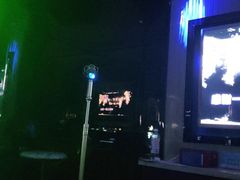 -艾尚主题式KTV(艾溪湖绿地店)