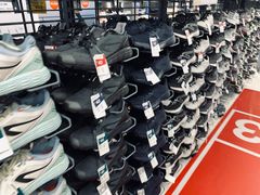 -迪卡侬(蓬江万达店)