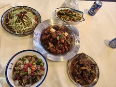 -霄汉牛三鲜湖北砂锅菜(万松园2店)