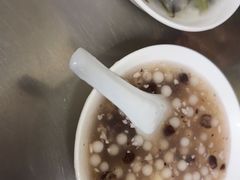 -芳婆糕团店(王府大街店)