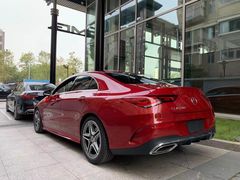 -上海星瀚奔驰4S店(红柳路店)