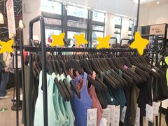 -lululemon(比斯特购物村店)