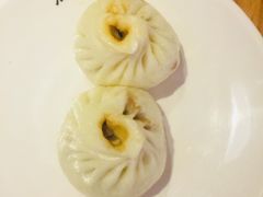 老面土猪肉包子-凤起龙游老面包子(凯德晶品店)