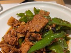 -关东小磨东北菜(漕河泾印象城店)