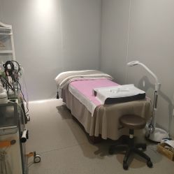 -苑苑vbeauty科技美容SPA