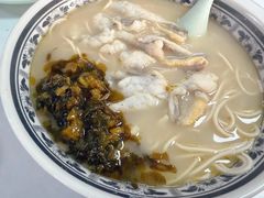 -明呈黄鱼面馆(斜土路店)