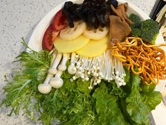 菌菇拼盘-八珍玉食鸡煲·打边炉(印象城店)