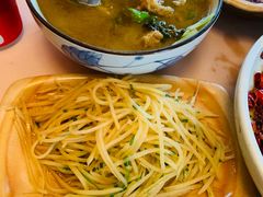 -龙门阵茶屋川菜馆(武康路店)
