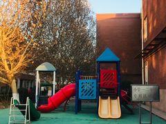 -北京市海淀外国语实验学校