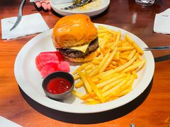 -MAGPIE喜鹊派餐厅(华侨城店)