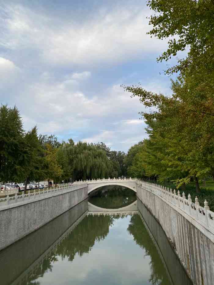 郡王府游泳館-