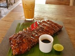 BBQ猪肋排-Naughty Nuri’s Phuket