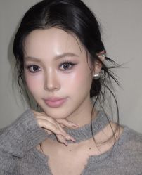 -明天见·化妆造型工作室