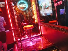 -温莎KTV(珠江路店)