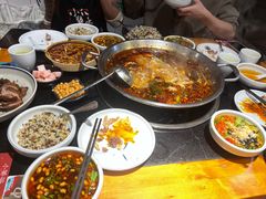 -小饕荟雅安贡椒鱼鲜馆(广福桥店)