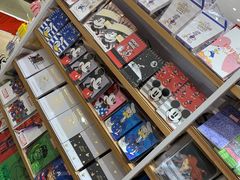 店内环境-名创优品(广东省广州琶洲保利广场店)