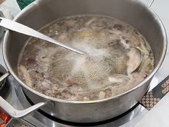 -喃喃椰·糟粕醋·椰子鸡火锅(七堡花园店)