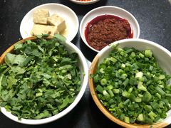 -金堂何记黑山羊羊肉店(泰康茗苑店)