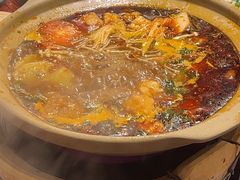 -沙胆彪炭炉牛杂煲(上海日月光广场店)