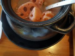 洪湖莲藕排骨汤-莲餐厅·湖北菜·潜江小龙虾店(愚园路店)