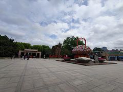 -上海市龙华烈士陵园