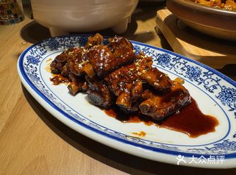 江西景德镇菜 来到了御窑博物馆参观，陶阳里逛完了