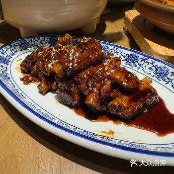 江西景德镇菜 来到了御窑博物馆参观，陶阳里逛完了
