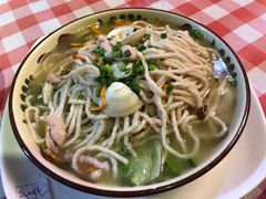 鸡汤手工鱼面-龙桥私厨·姜花菊花过桥鱼·顺德菜(容桂店)