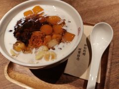-彬媽糖水(侨鑫国际店)