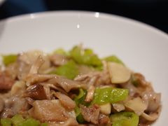 -一坐一忘云南菜(嘉里中心店)