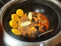 -九妹农家大铁锅东北菜(江湾店)