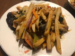 -清真李姐卤味铺(管城街店)