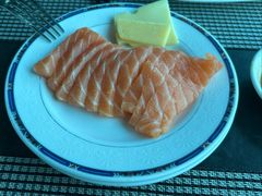 -亚洲国际大酒店·云顶阁旋转自助餐厅