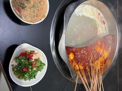 -牛串门串串香(东直门簋街总店)