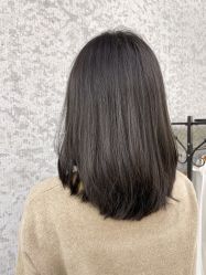 -诗悦发型SALON·圣罗兰店