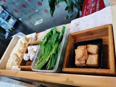 -烹然四季椰子鸡火锅(团结湖总店)