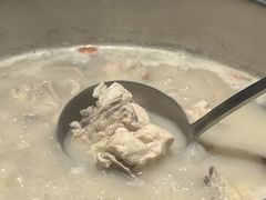 -煲王粤菜餐厅(中侨中心店)